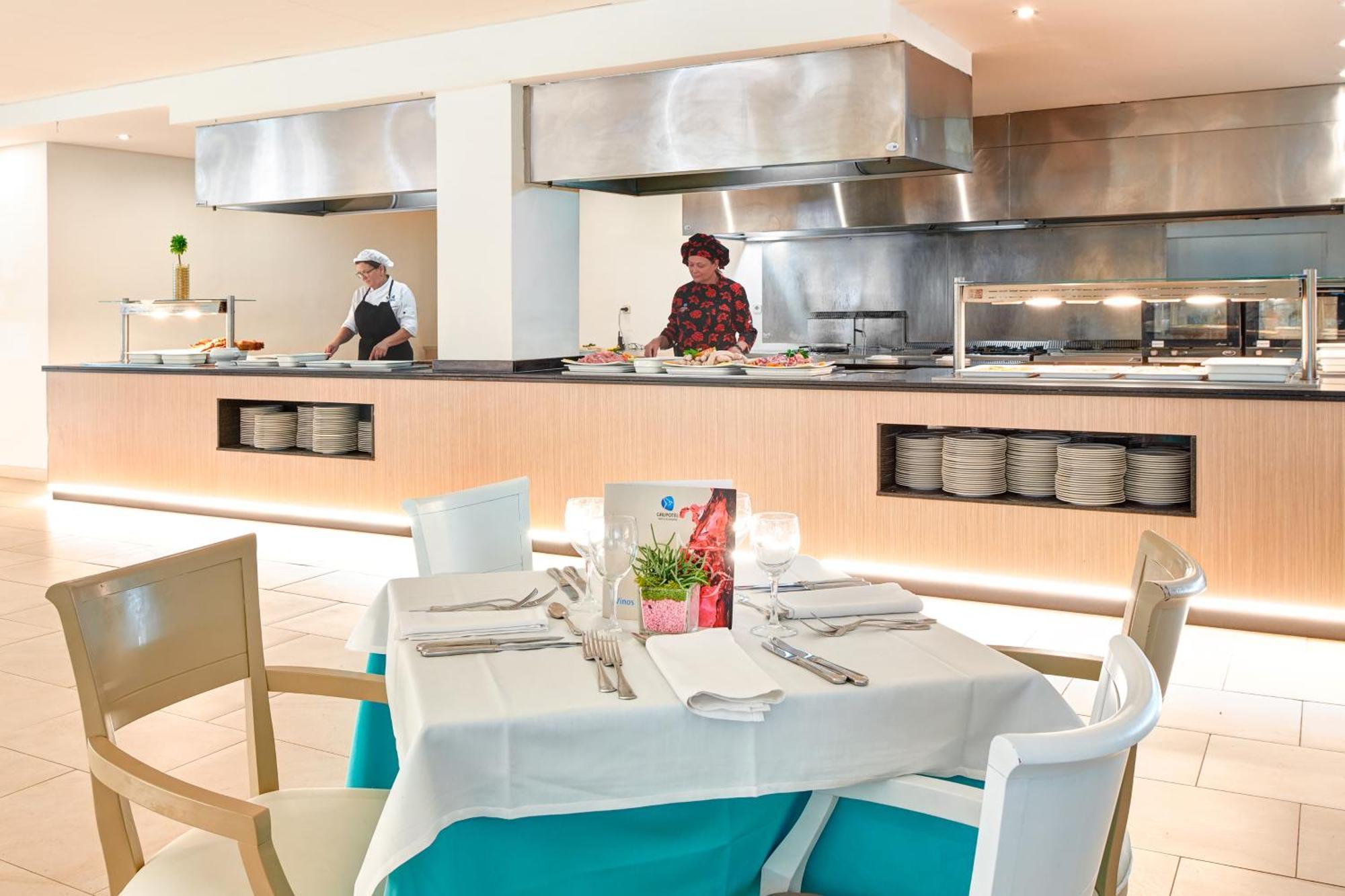 Grupotel Mallorca Mar Кала Бона Екстериор снимка