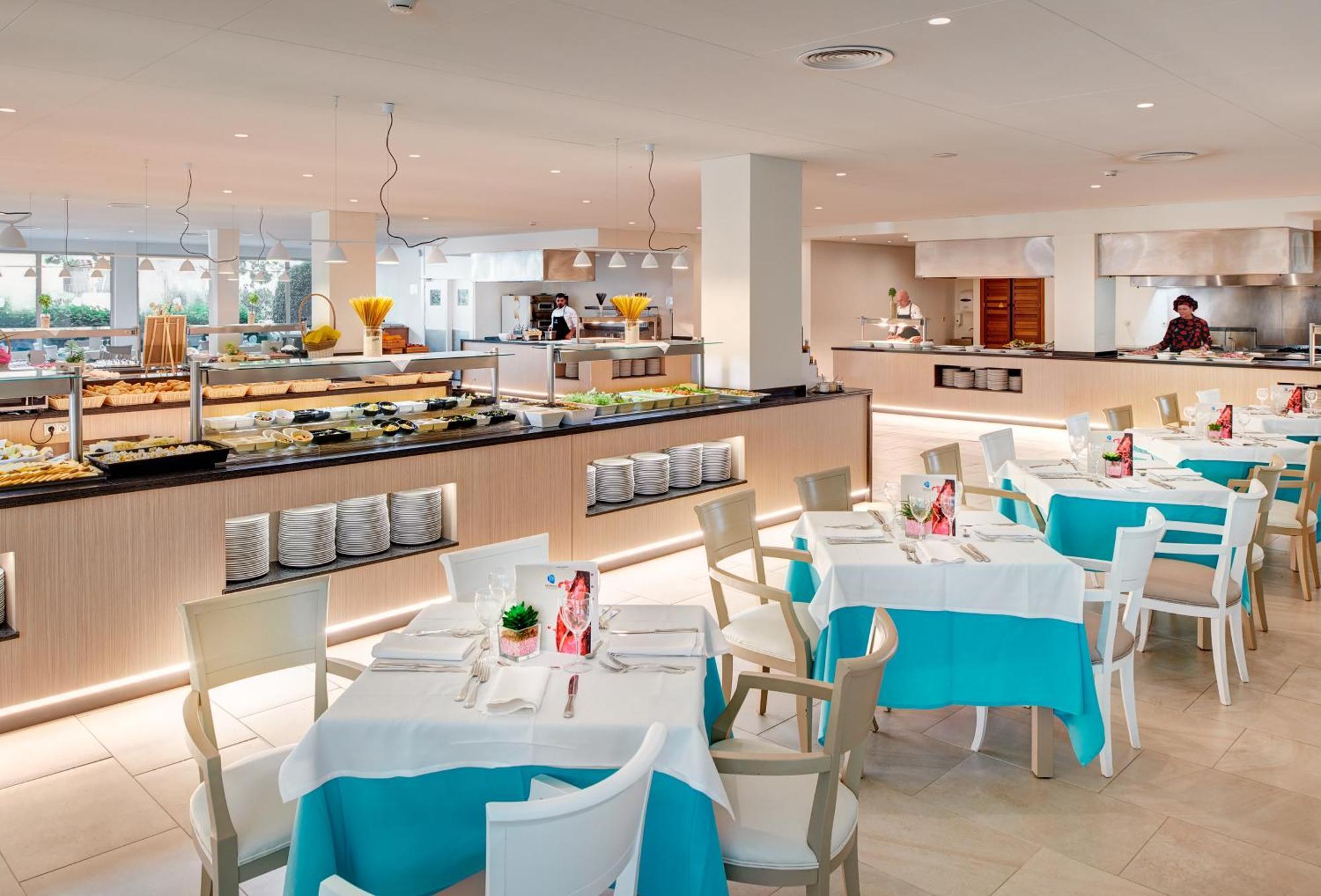 Grupotel Mallorca Mar Кала Бона Екстериор снимка